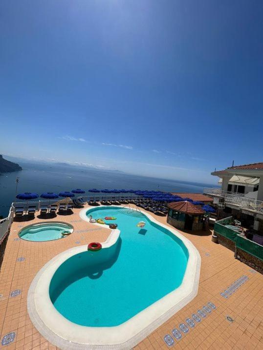 Casa Vacanza Diana 라벨로 외부 사진
